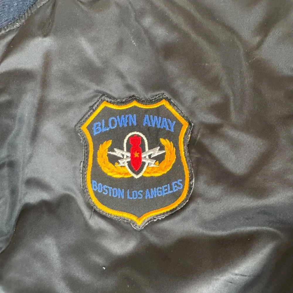 Vintage Blown Away Boston Movie MA-1 Bomber‎ Jacket Mens L Black Preowned